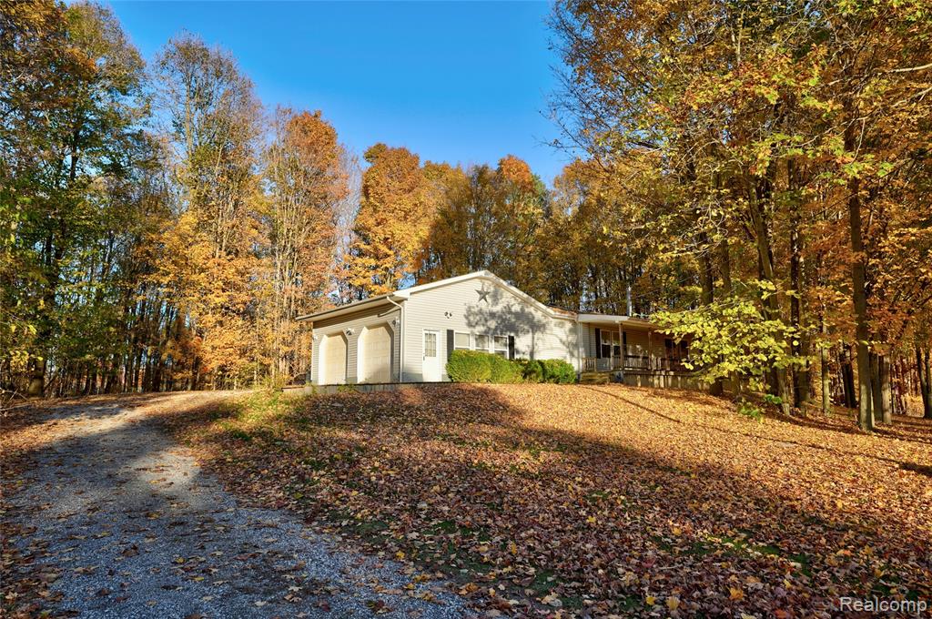 11154 Gale Road, Otisville, MI 48463 — Photo 40