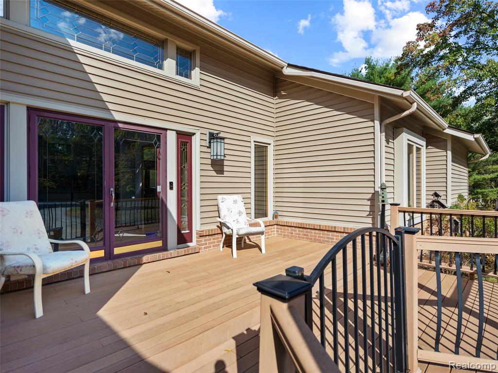 7286 Pine Knob Road, Clarkston, MI 48348 — Photo 68