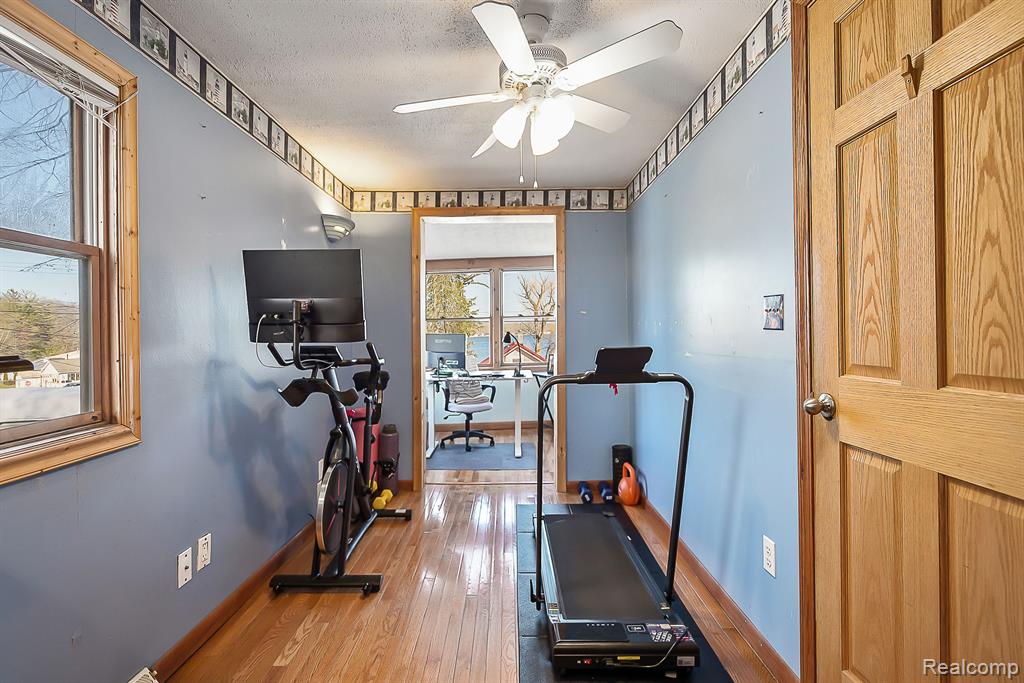 8128 Halfway Drive, Brighton, MI 48116 — Photo 18