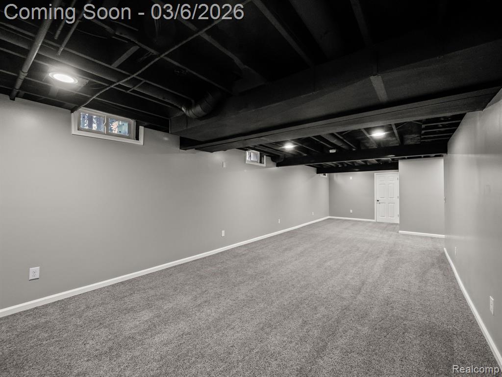 508 JAMES Circle, Royal Oak, MI 48067 — Photo 21