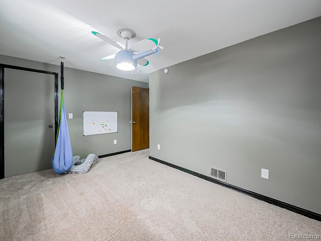 6087 N Parent Street, Westland, MI — Photo 25