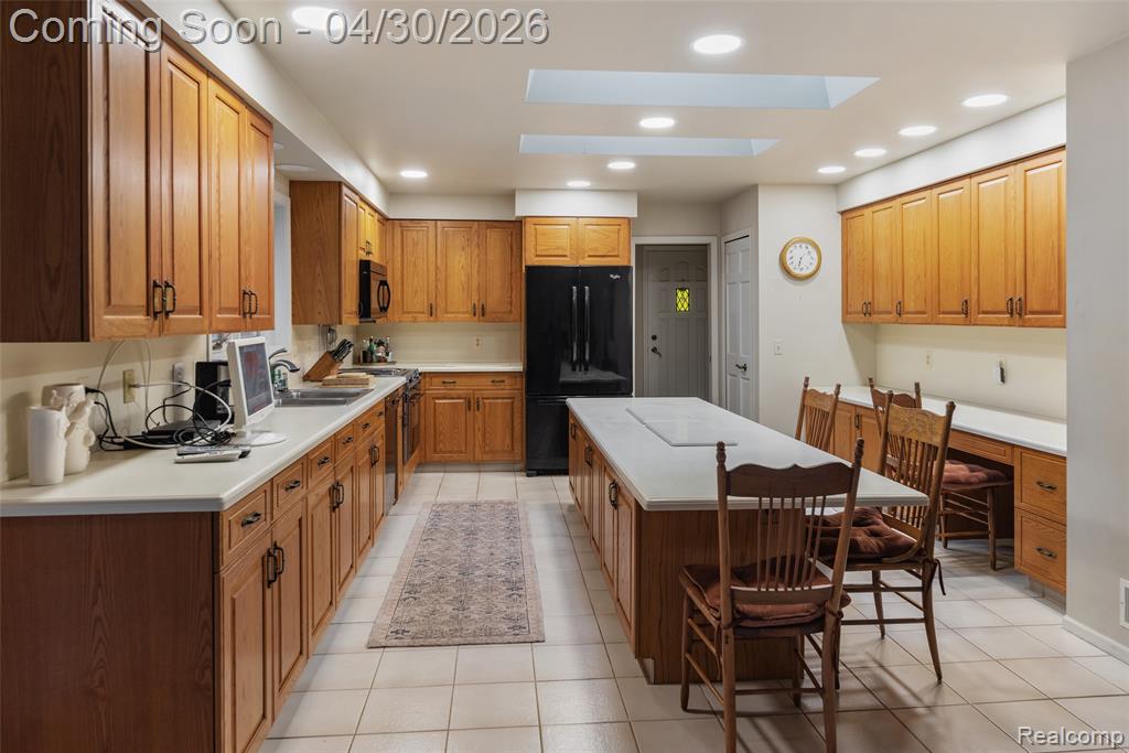 8412 Beacon Lane, Northville, MI 48168 — Photo 8