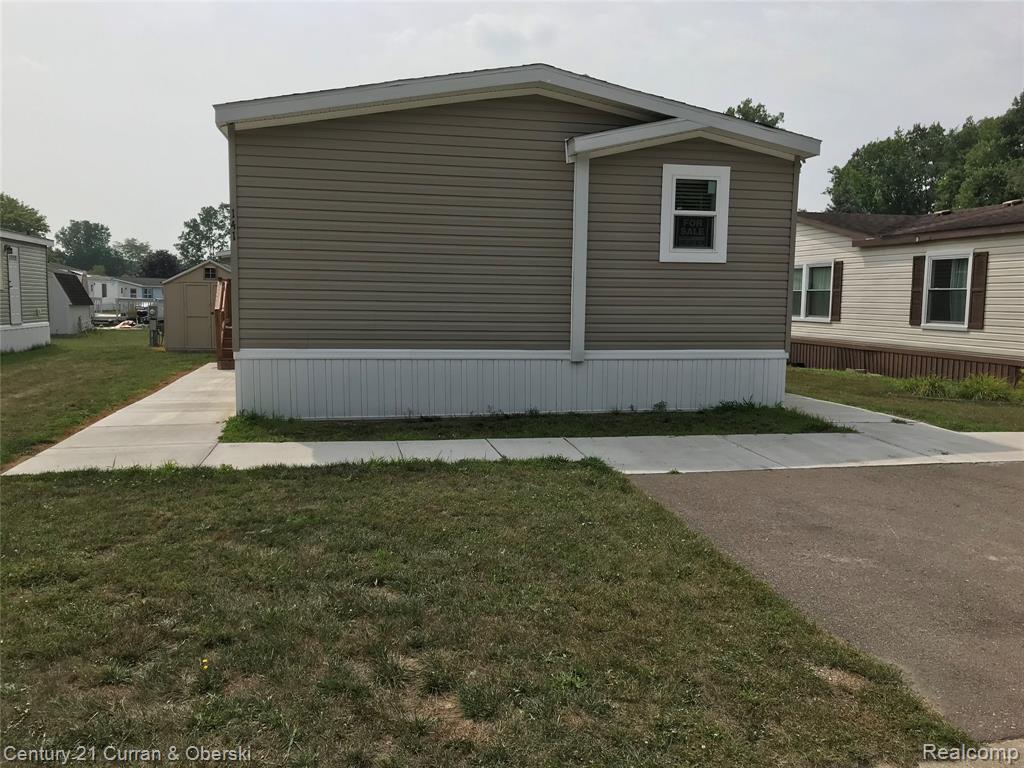 6564 E Michigan Avenue, 141, Saline, MI 48176