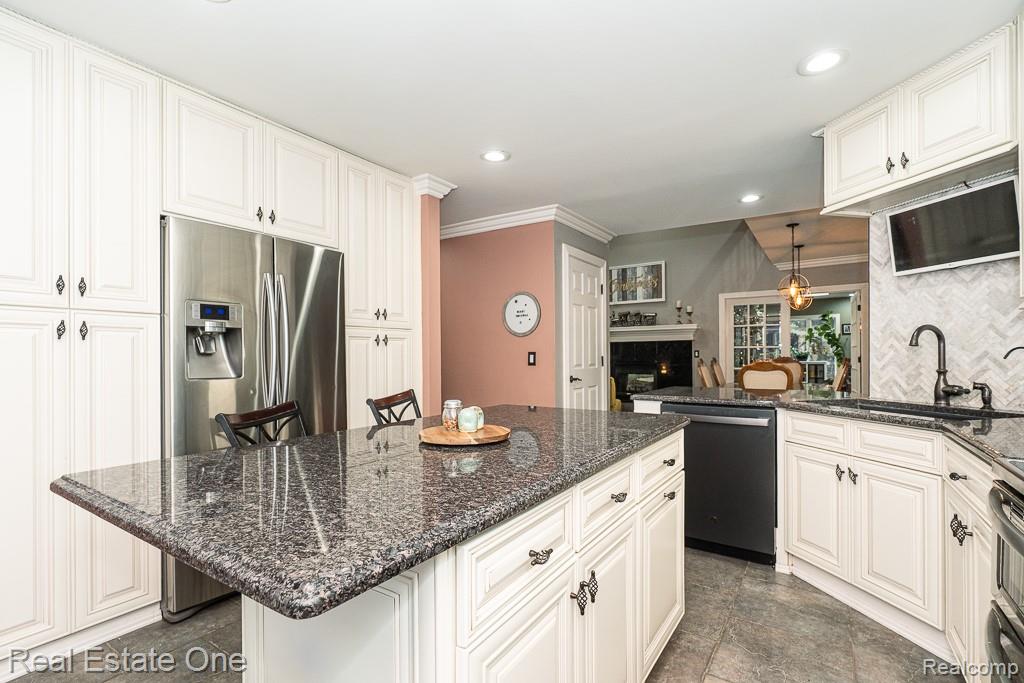 820 Quatro Lane, Addison, MI 48367 — Photo 14