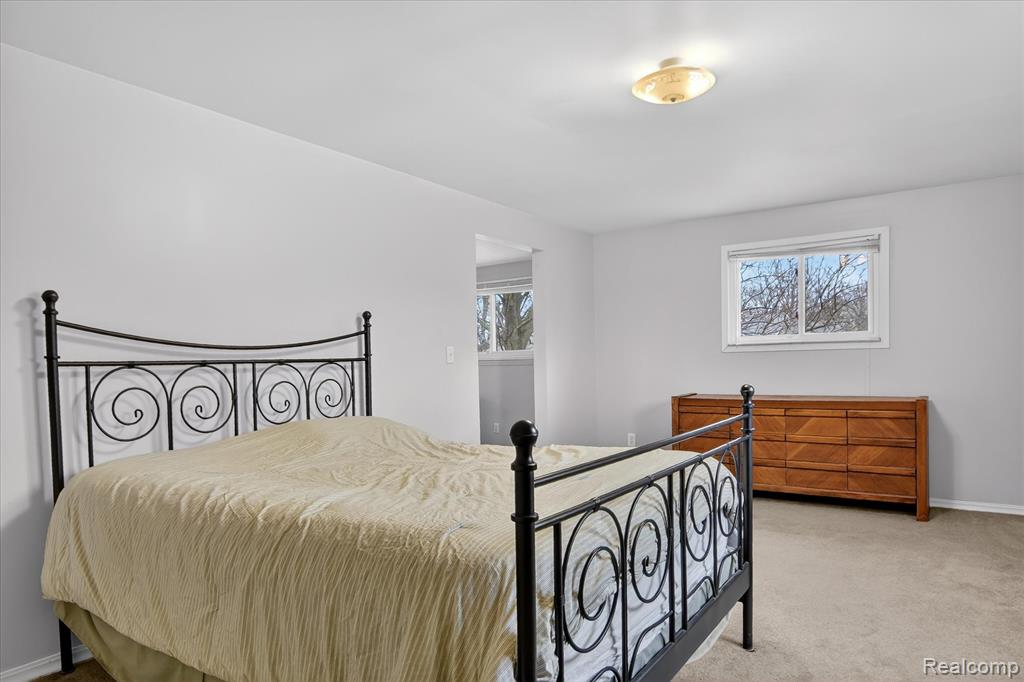 9640 Dudley Street, Taylor, MI 48180 — Photo 16