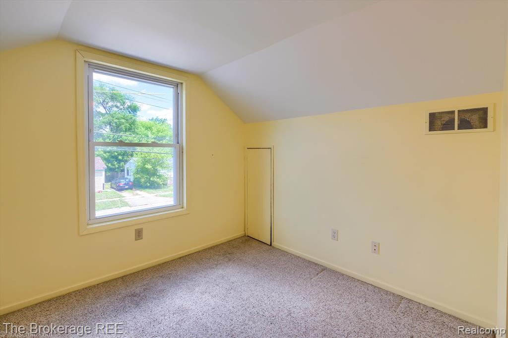 1314 Carman Street, Burton, MI 48529 — Photo 31