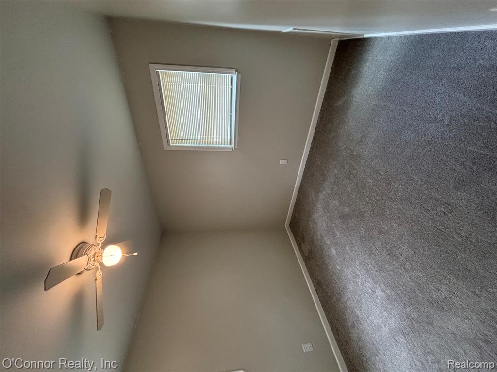 27637 Barrington Street, Madison Heights, MI 48071 — Photo 15