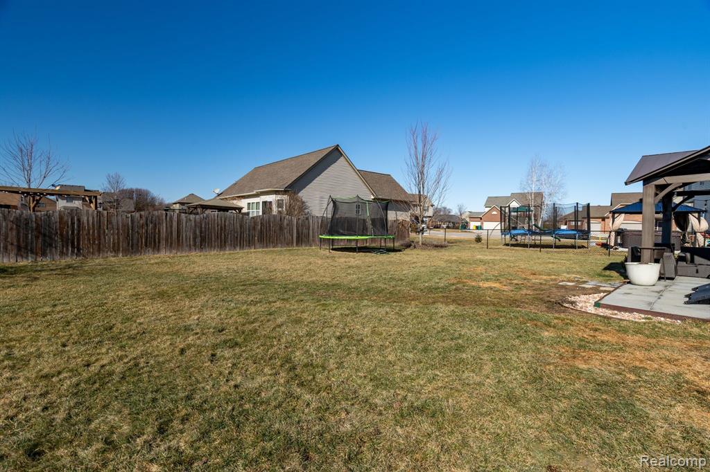 53585 MARY ANN Lane, New Baltimore, MI 48047 — Photo 38
