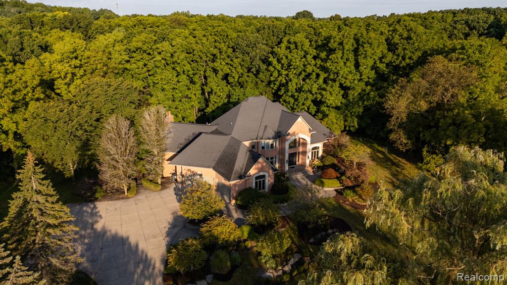 5779 Pinecrest Estates Drive, Ann Arbor, MI 48105 — Photo 5