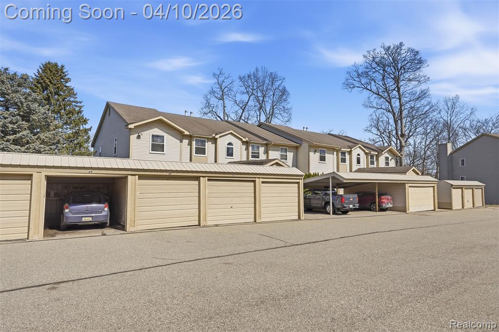 4964 Oak Hill Drive, Waterford, MI 48329 — Photo 30