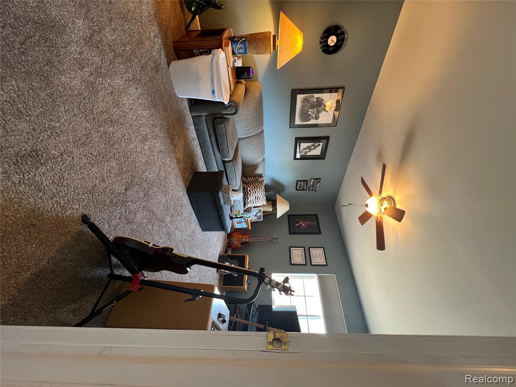 9065 Newport Way, 19, Livonia, MI 48150 — Photo 22