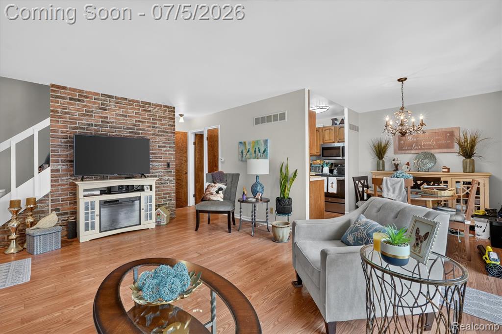524 W Rockwell Street, Fenton, MI 48430 — Photo 11