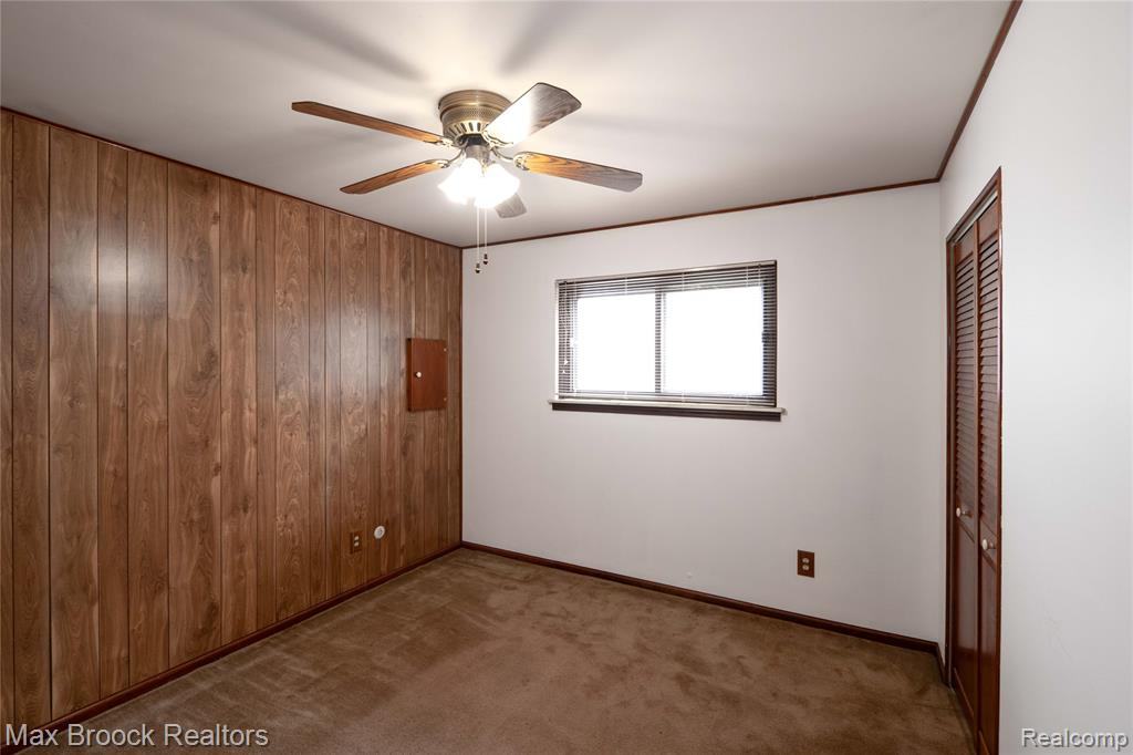 8212 Carrousel Boulevard, Westland, MI — Photo 13