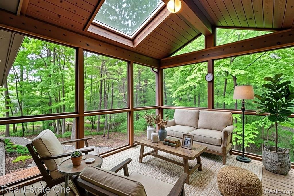 4757 Hardwoods Drive, West Bloomfield, MI 48323 — Photo 22
