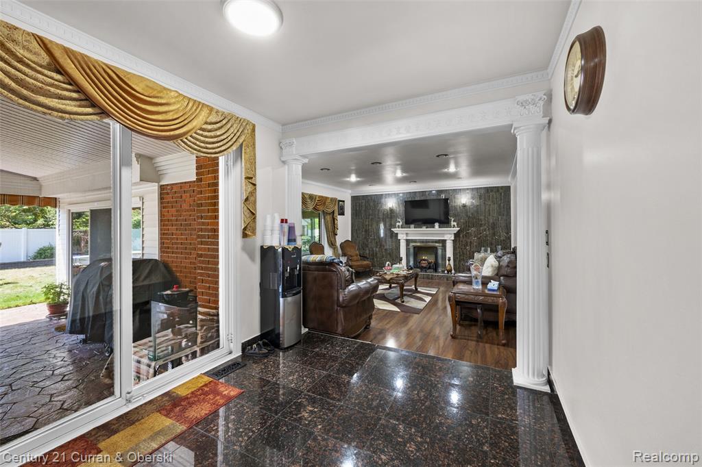 741 Berwyn Street, Dearborn Heights, MI 48127 — Photo 16