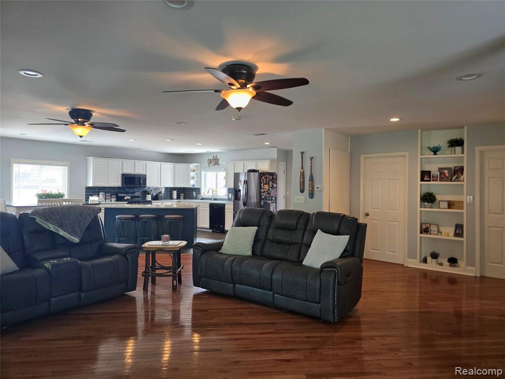 135 N Haven Street, Novi, MI 48377 — Photo 5