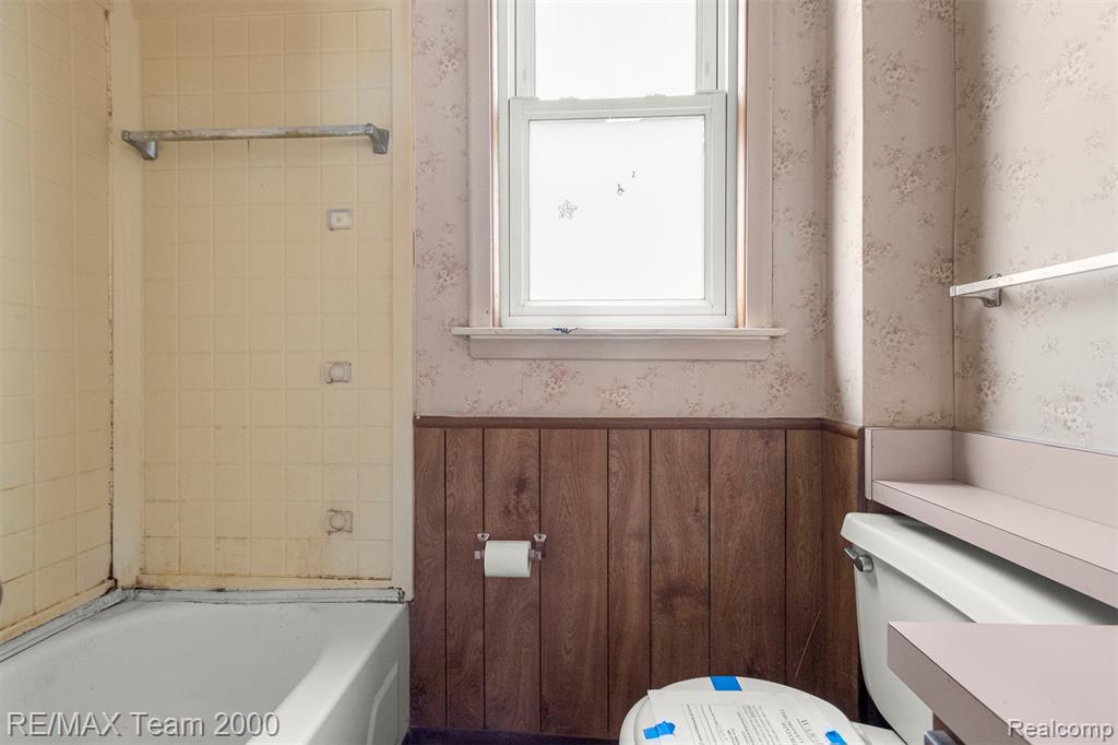6488 Vaughan Street, Detroit, MI 48228 — Photo 30