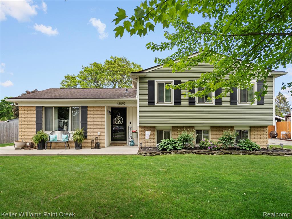 43092 Bond Court, Sterling Heights, MI 48313 — Photo 3