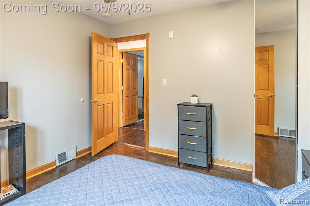 22501 Maple Street, Saint Clair Shores, MI 48081 — Photo 21