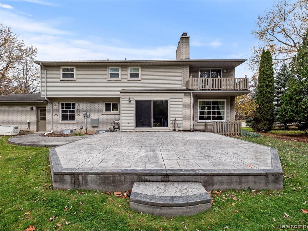 5707 WOODWIND Drive, Bloomfield Hills, MI 48301 — Photo 44