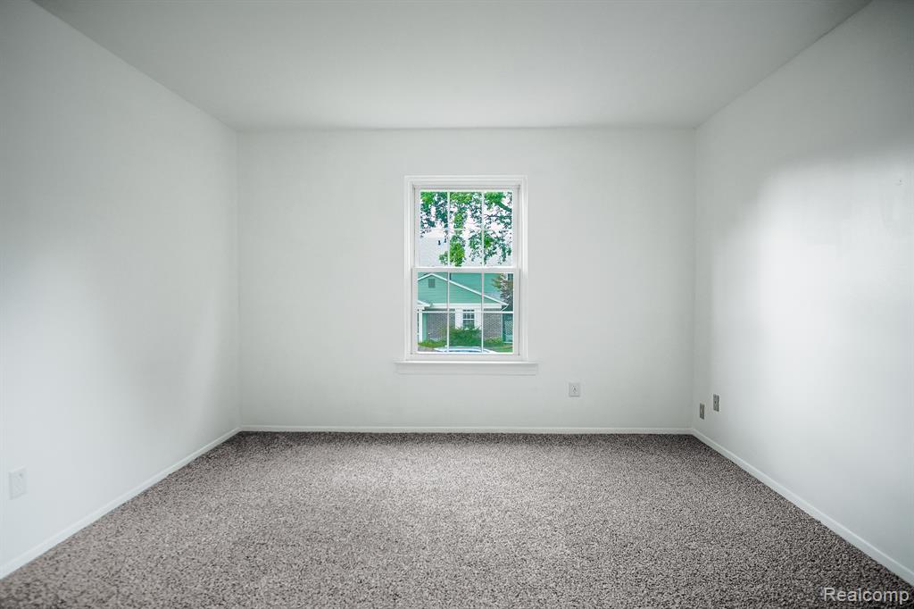 1549 WINGATE Boulevard, Ypsilanti, MI 48198 — Photo 11