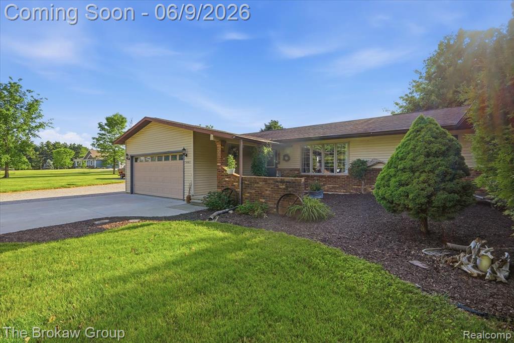 5461 N Henderson Road, Davison, MI 48423 — Photo 6