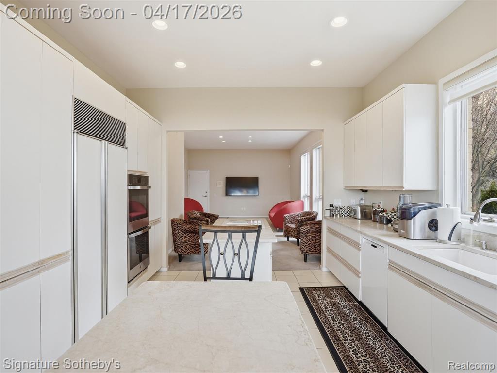3700 Orchard Lake Road, West Bloomfield, MI 48324 — Photo 33