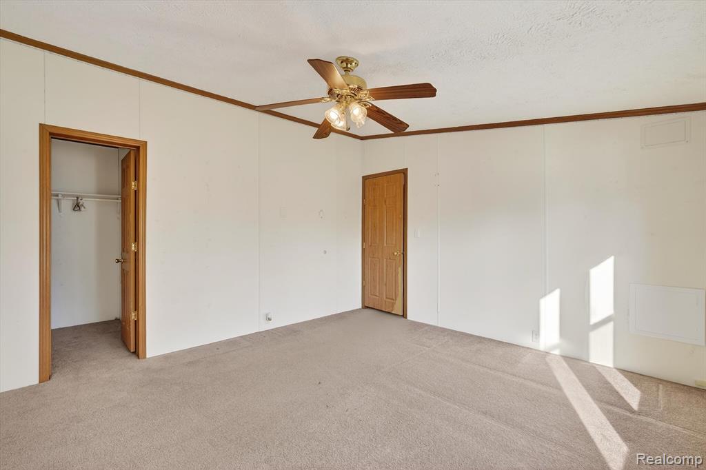 3612 Hawthorne St, Clarkston, MI 48348 — Photo 26