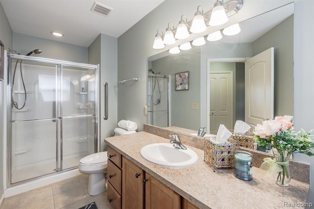 5973 BAYPOINTE Boulevard, Clarkston, MI — Photo 23
