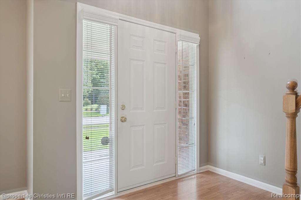 4831 Sunderland Drive, Sterling Heights, MI 48314 — Photo 7