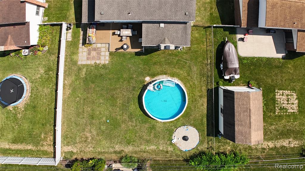 24550 Colonial Drive, Woodhaven, MI 48183 — Photo 29