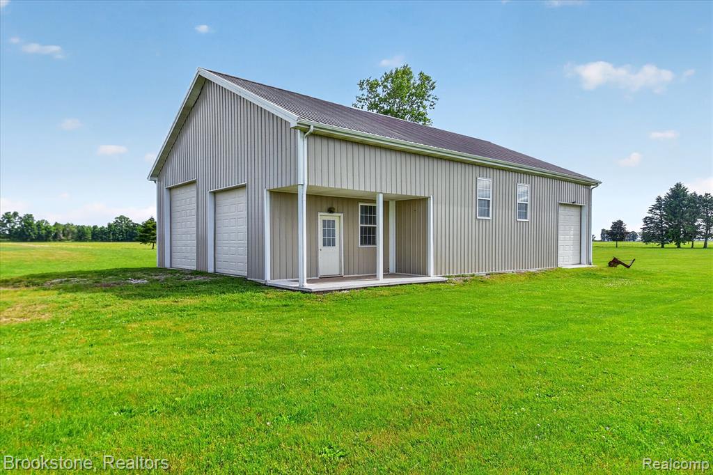 75230 Cryderman Road, Richmond, MI 48062 — Photo 6