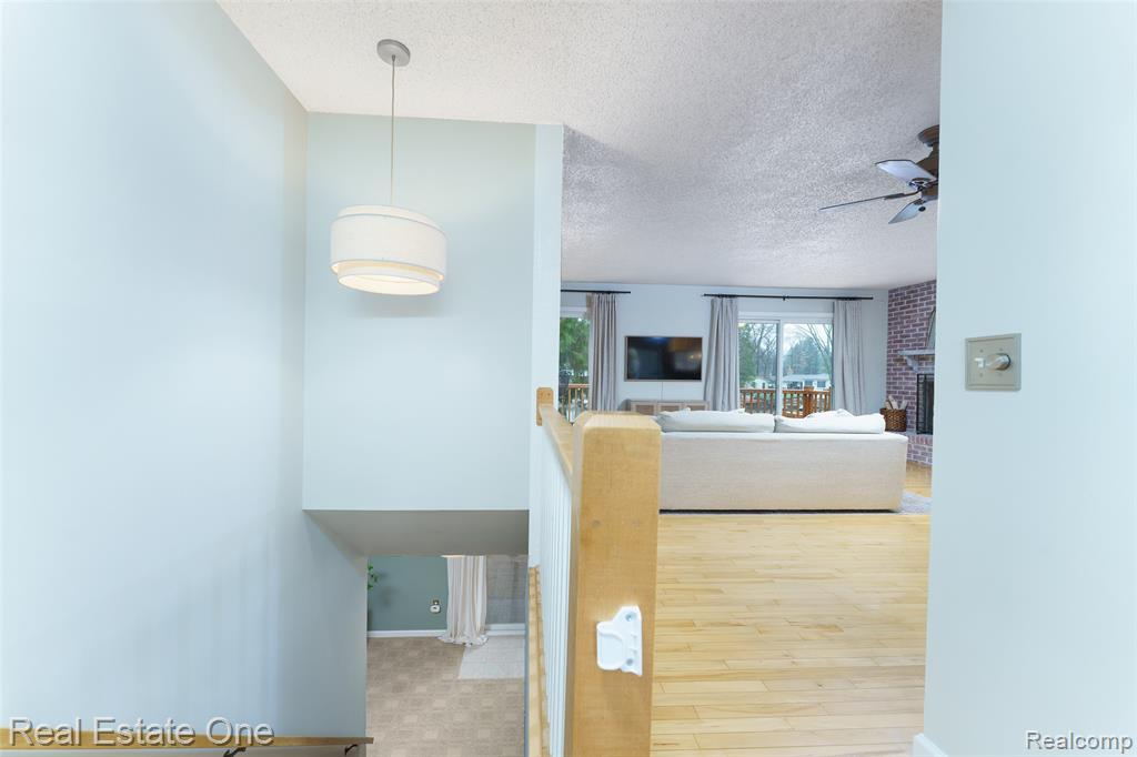 10846 Colony Road, Pinckney, MI 48169 — Photo 32