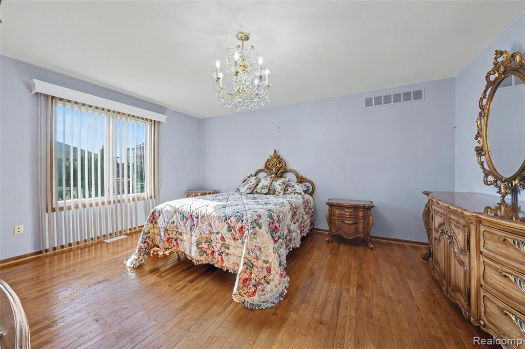 54788 Mahogany Drive, Macomb, MI 48042 — Photo 9