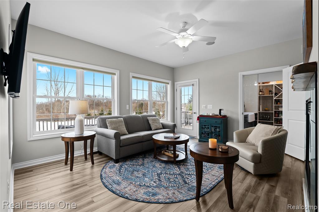 9032 Palmers Way Drive, Fenton, MI 48430 — Photo 15