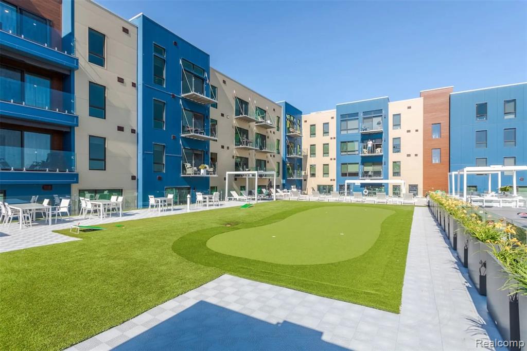 166 Oak st Street, Wyandotte, MI, 48192