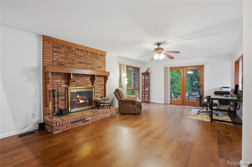 68345 Romeo Plank Road, Ray, MI — Photo 25