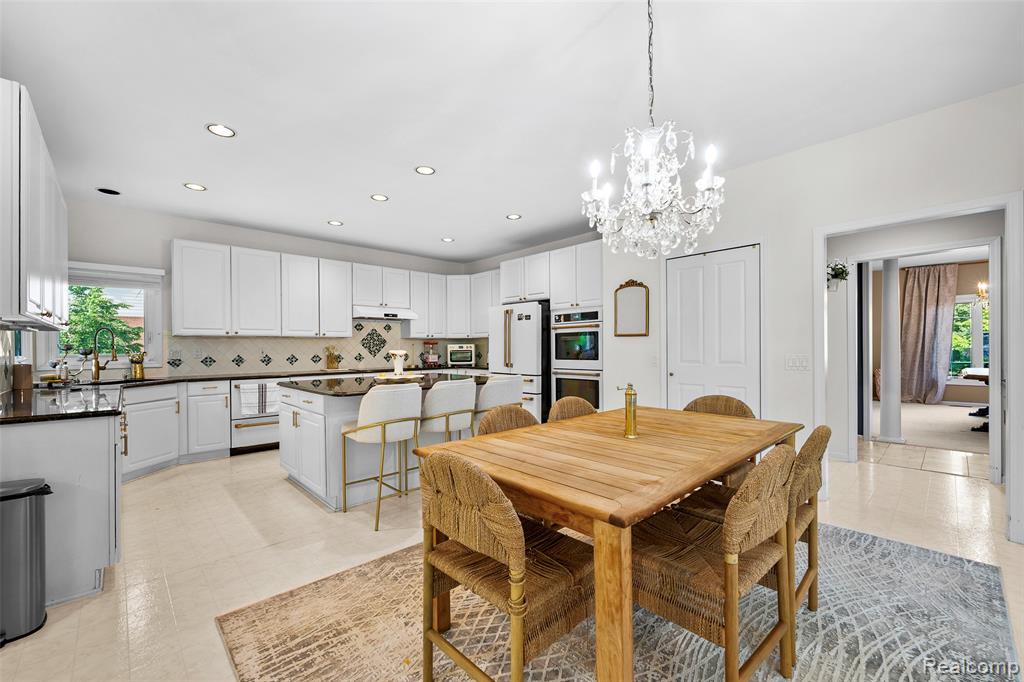 7259 Wadebridge Drive, Canton, MI 48187 — Photo 29
