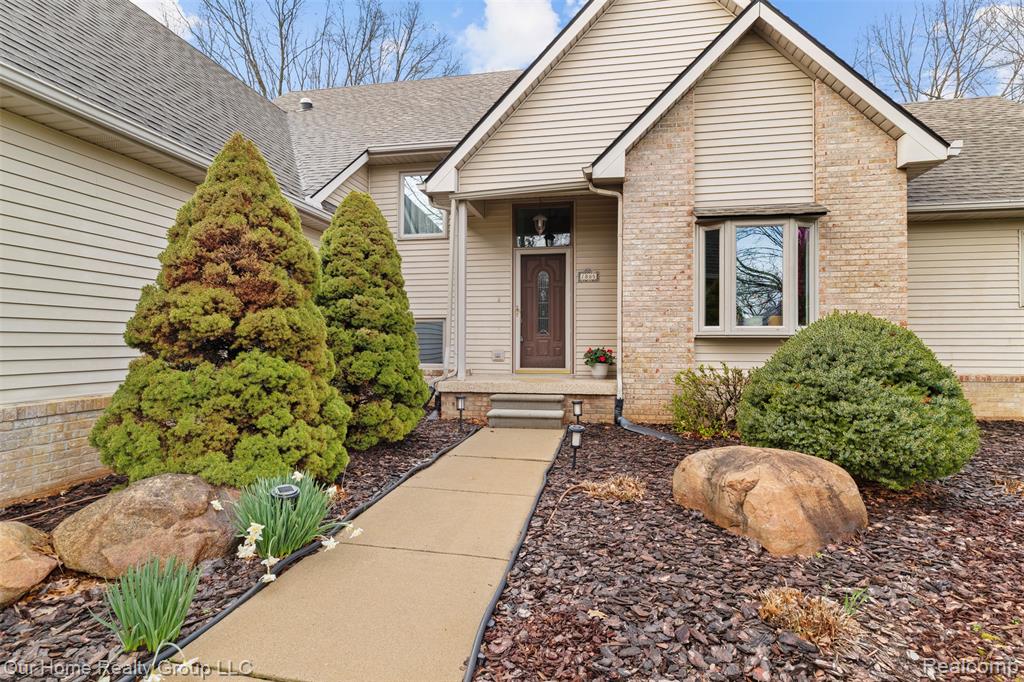 7805 Partridge Hill Drive, Brighton, MI 48116 — Photo 5
