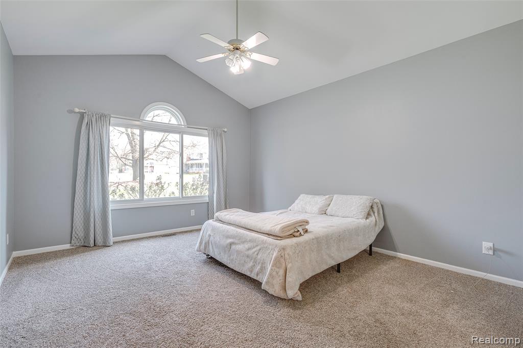 461 Alexander Drive, Commerce Twp, MI 48390 — Photo 5