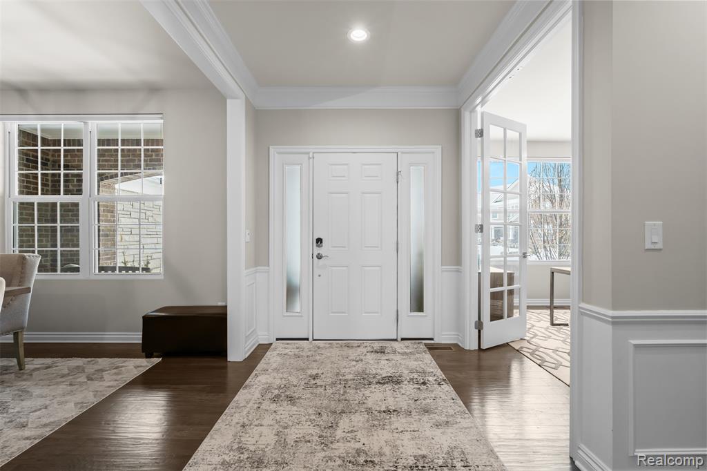 4522 Twin Beach Court, West Bloomfield, MI 48323 — Photo 3