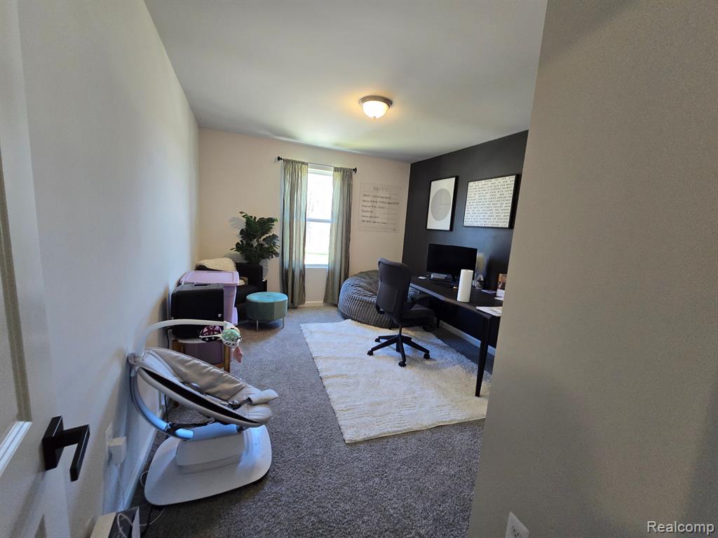 1172 FIELDSTONE Drive, Pontiac, MI 48340 — Photo 12