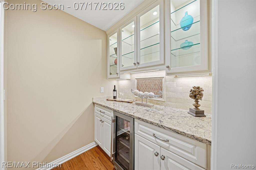 5458 Lake Ridge Drive, Brighton, MI 48116 — Photo 17