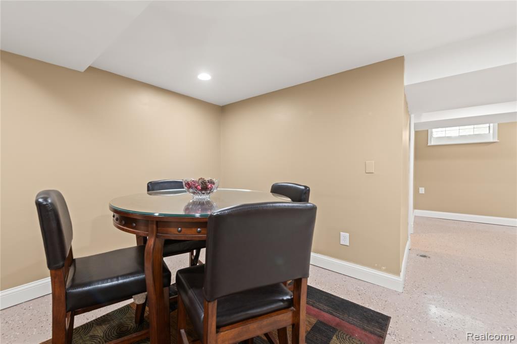 14962 Beatrice Street, Livonia, MI, 48154