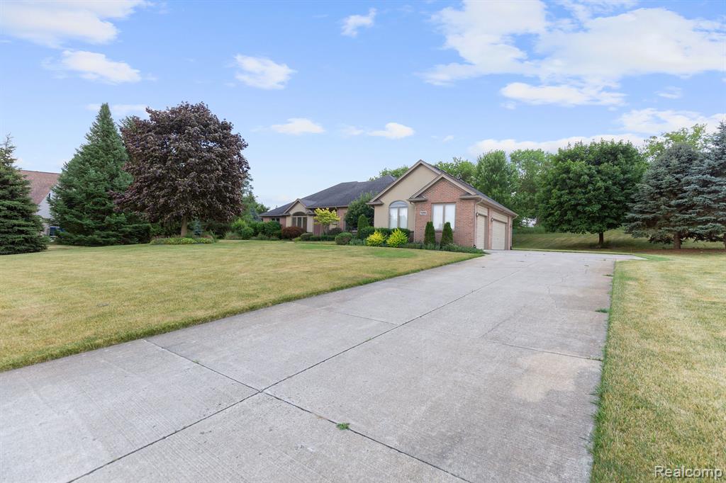 71064 BURLISON Lane, Bruce, MI 48065 — Photo 48