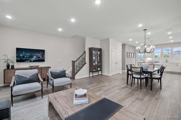 42921 Atwood Avenue, Novi, MI — Photo 10