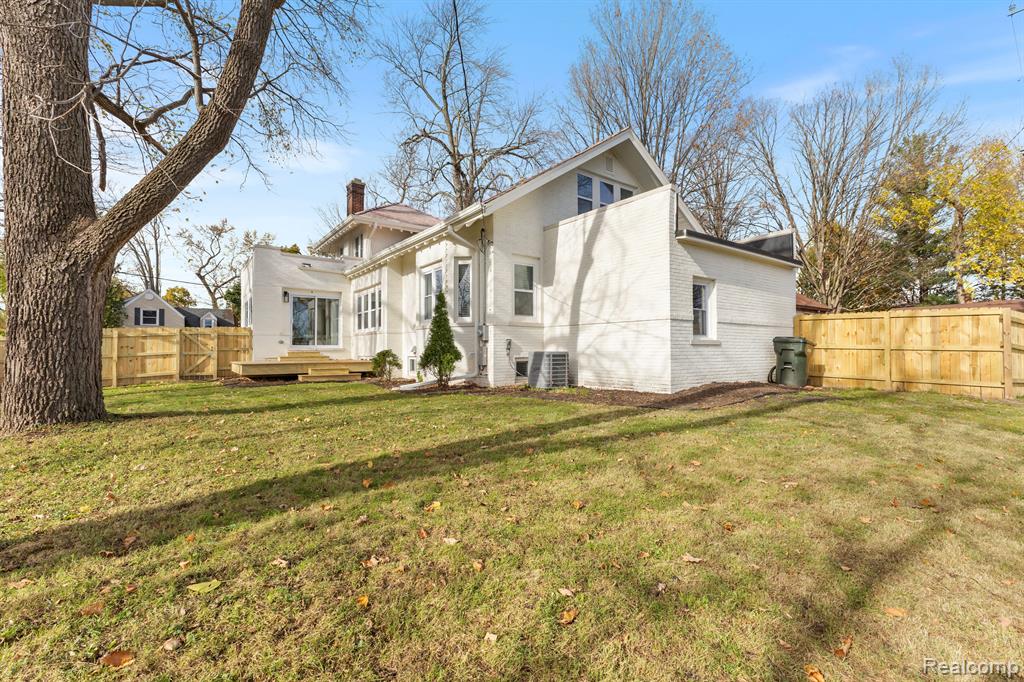 53 MILLER Street, Mount Clemens, MI 48043 — Photo 43