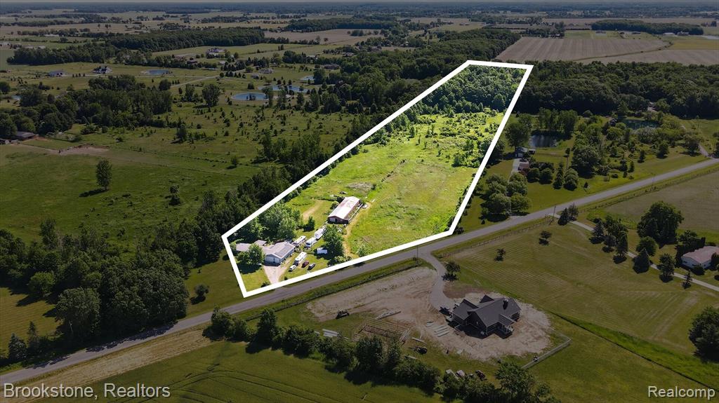 9300 Head O Lake Road, Ottawa Lake, MI 49267 — Photo 28