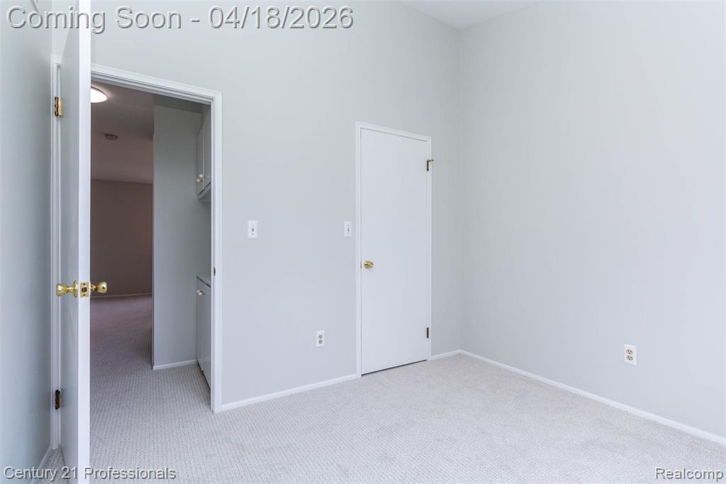 3567 Burbank Drive, Ann Arbor, MI 48105 — Photo 24