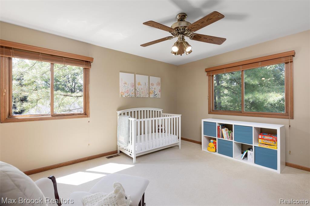885 Timberline Drive, Rochester Hills, MI 48309 — Photo 31